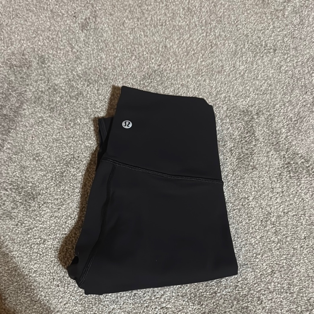 Lululemon Wunder Under SmoothCover High Rise Tight 28” Black Leggings